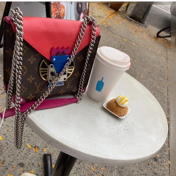 LOUIS VUITTON Monogram Tribal Mask Pochette PM - Picture 16 of 16